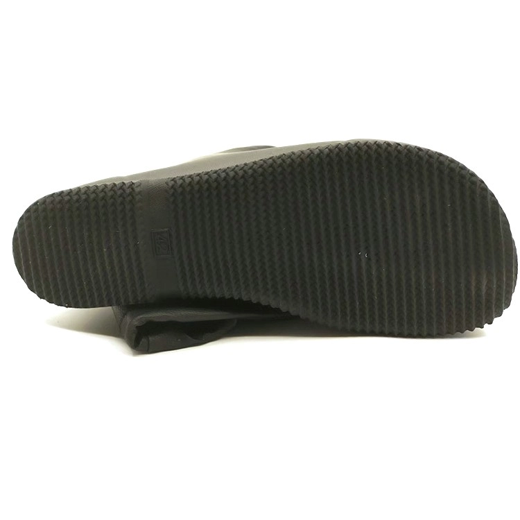 Foldable barefoot rain boots manufacture