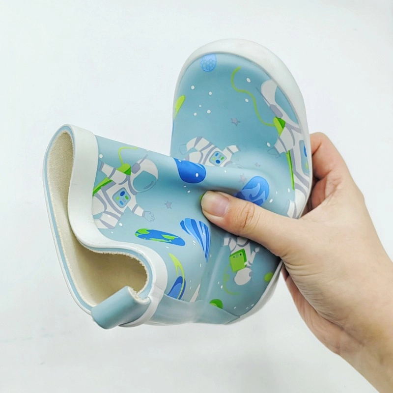 Customized your own print kids rubber gumboots