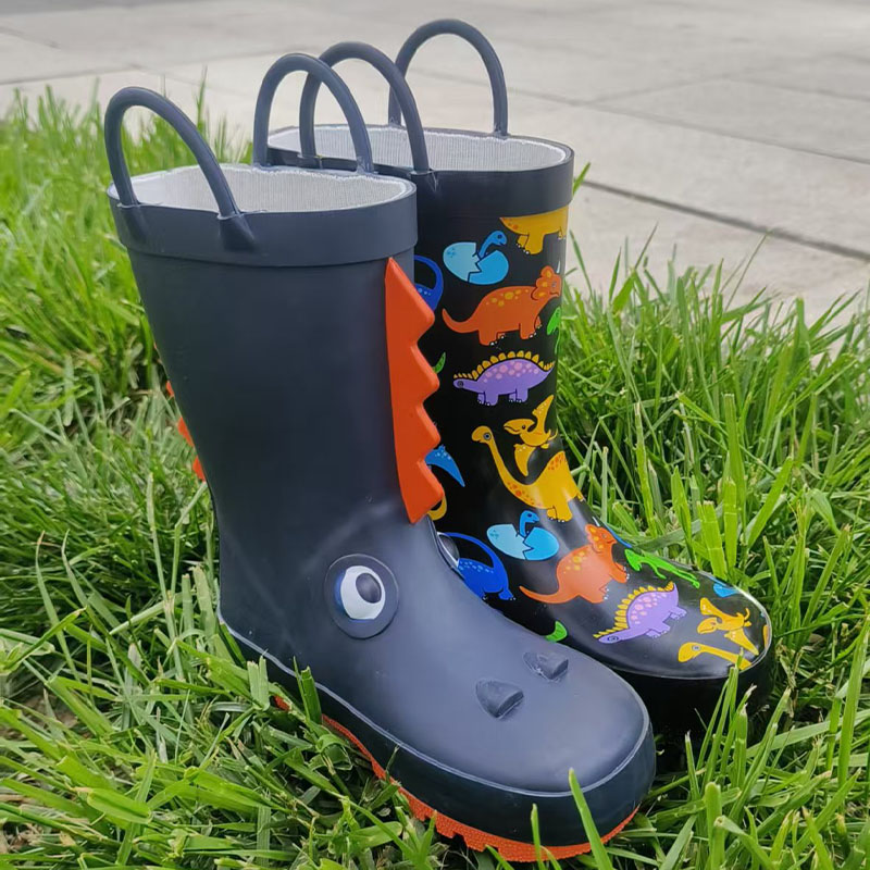 Natural rubber dinosaur printing wellingtong boots children