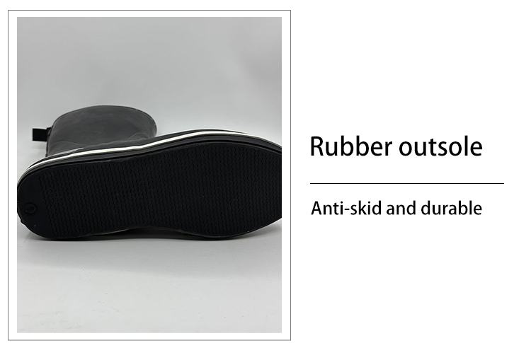 Comfortable deck boots with natural gum rubber outsole