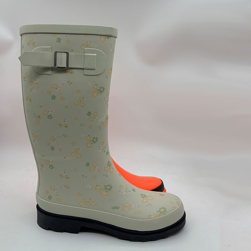 Women’s flower printed rain boot with strap in beige