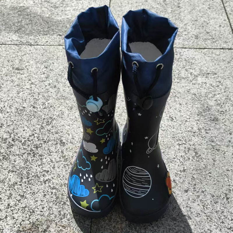 3D print kids rubber rain boots with collar