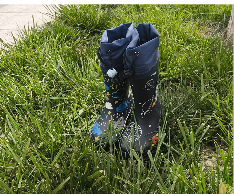 3D print kids rubber rain boots with collar