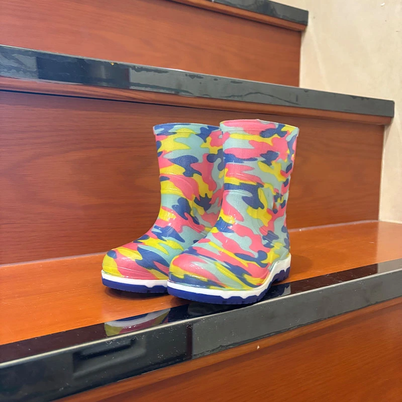 Three color injection molded PVC transparent rain boots for kids mother