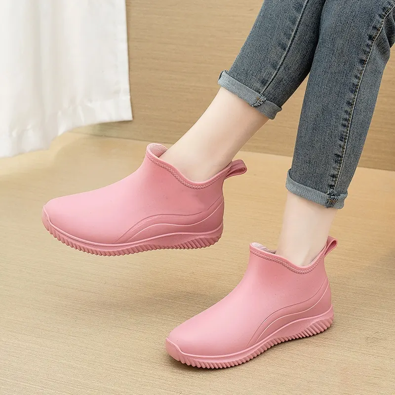 Women short PVC wellington boots