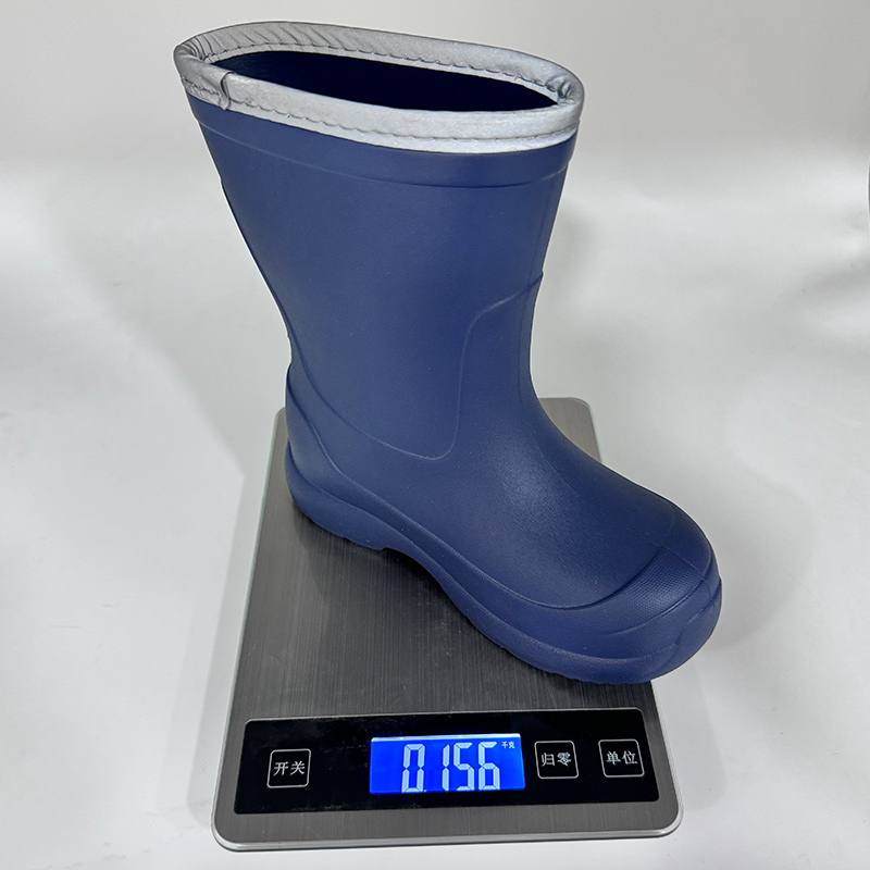 OEM children injection EVA boots for kids