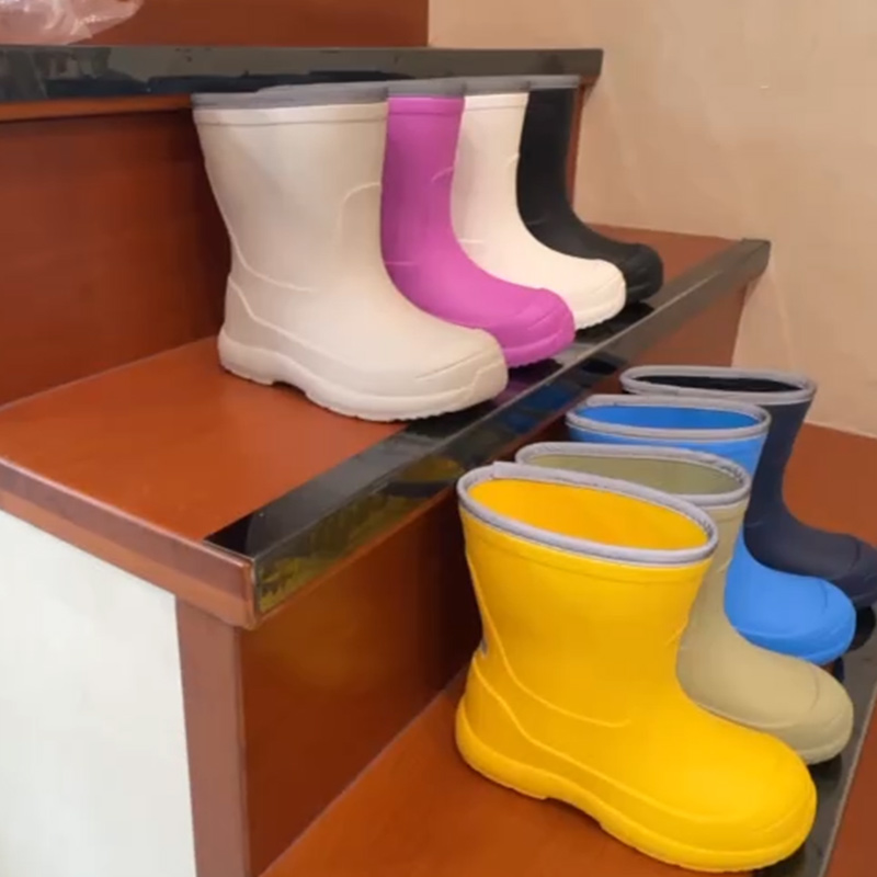 OEM children injection EVA boots for kids