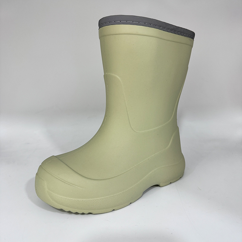 OEM children injection EVA boots for kids