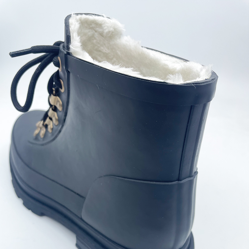 Wholesale lace up fur lined ankle gumboots manufacturer