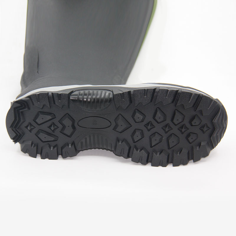 Adjustable height chunky sole vulcanized rubber boots for men