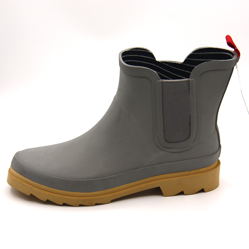 Fashionable lined rubber Chelsea rain boots for ladies