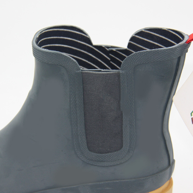 Fashionable lined rubber Chelsea rain boots for ladies
