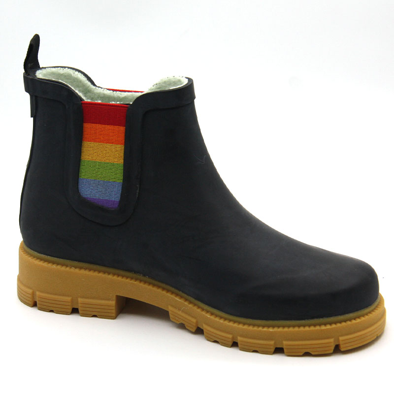 Women's thermal waterproof Chelsea snow boots