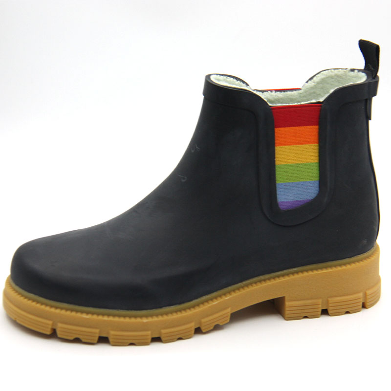 Women’s thermal waterproof Chelsea snow boots