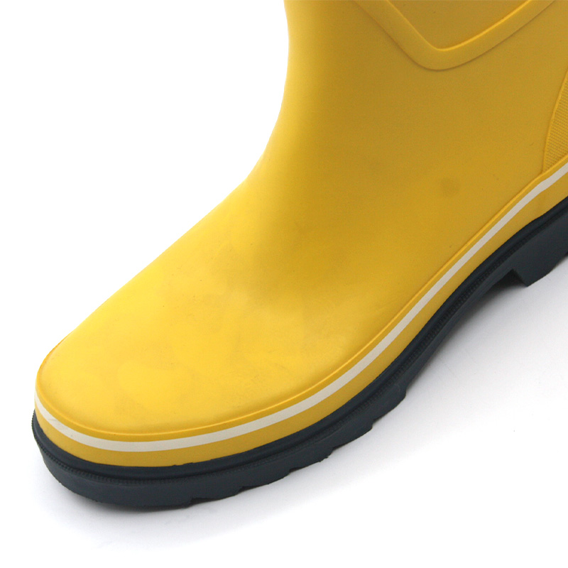 Women’s mid calf solid rubber boots