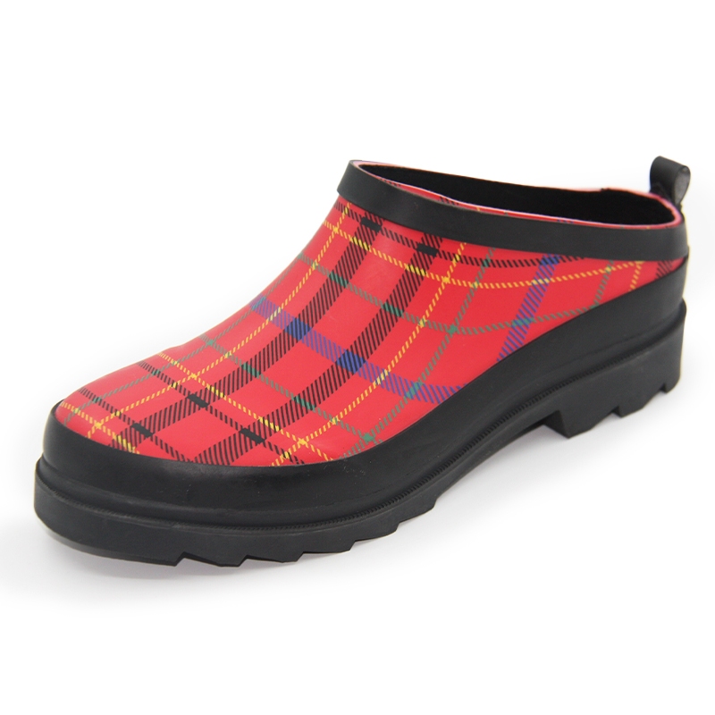 Which Wellington Boots Are the Best for Gardening?