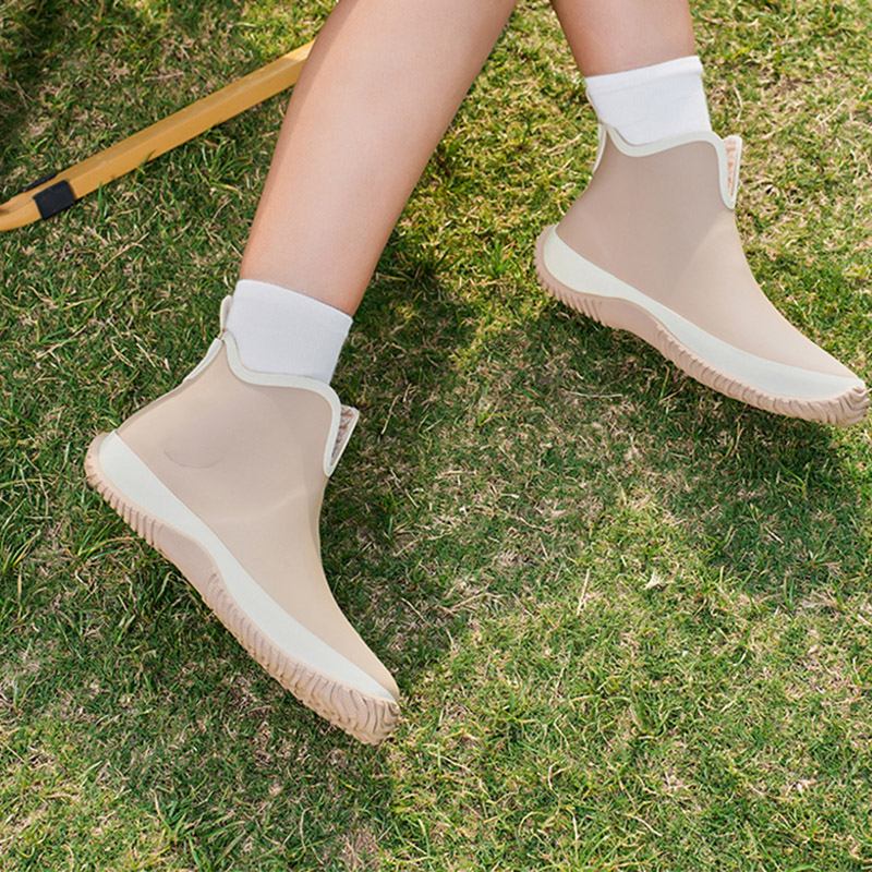 Botas de lluvia de corte bajo para mujer