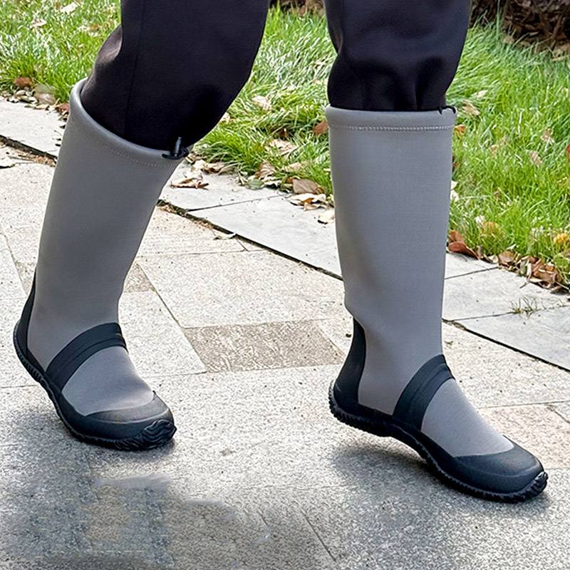 Bottes de pluie en plein air pliables haute douce légère pour hommes en gros
