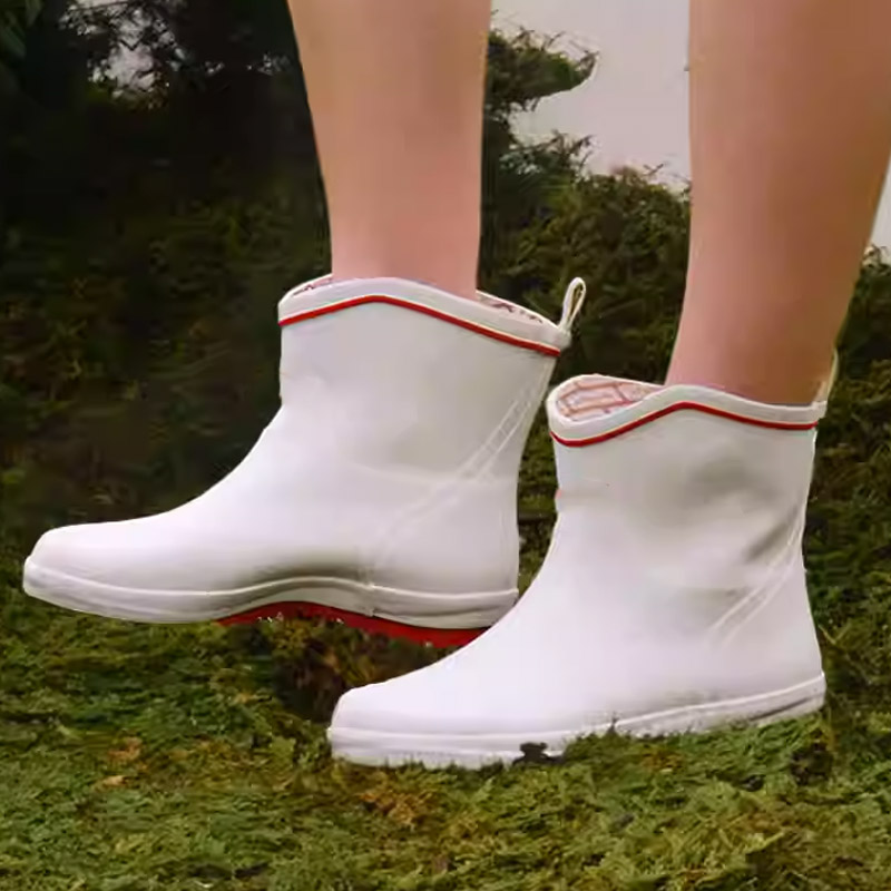 OEM السيدات أنيقة في الهواء الطلق المطر الأحذية