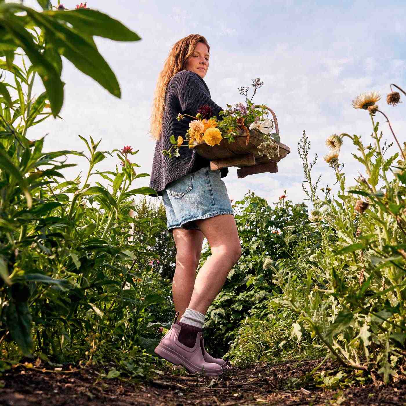 Are Chelsea Boots the Ultimate Must-Have for Gardeners? Are Chelsea Boots the Ultimate Must-Have for Gardeners?